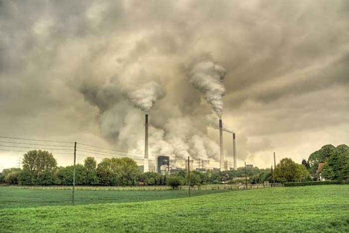 مصرف‌گرایی چگونه محیط زیست را نابود می‌کند