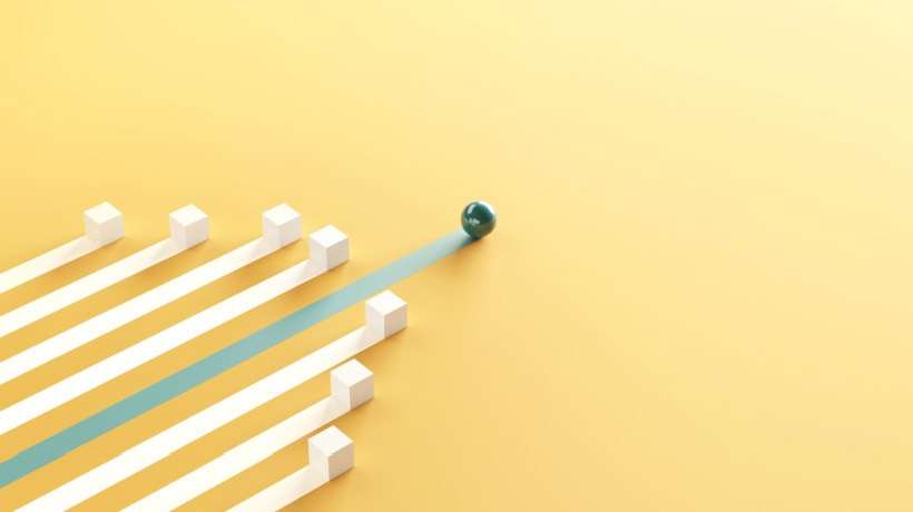 به چه کسی موفق می‌گویند